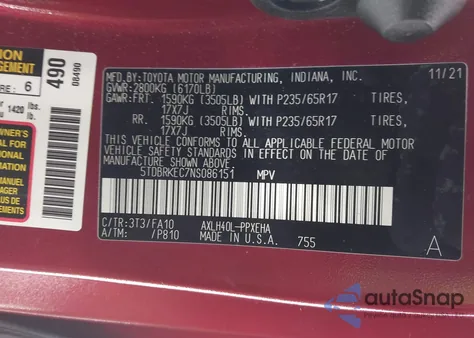 2022 Toyota Sienna Le z USA, uszkodzony, nr VIN 5TDBRKEC7NS086151